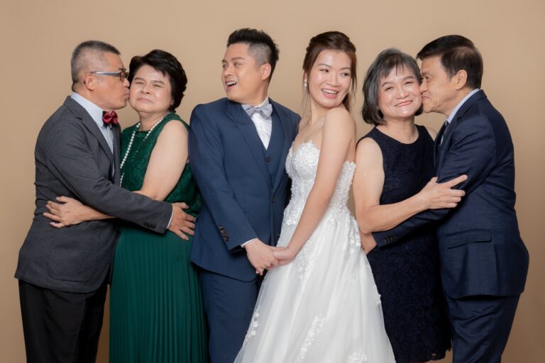 Wedding Anniversary Photography - Cheap Photography Singapore | Yikeshu