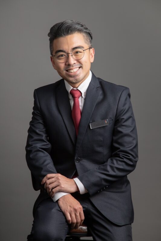 Corporate Portrait Photography dark background