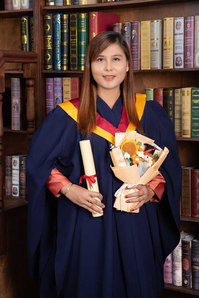 Graduation studio portrait Singapore